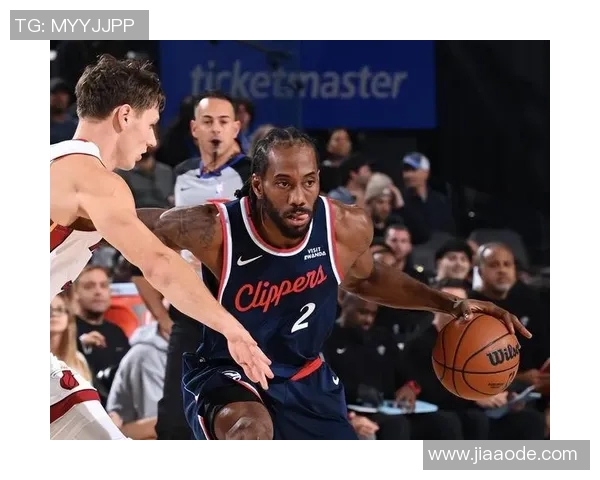 快船与勇士激战全场精彩录像回顾与赛后分析